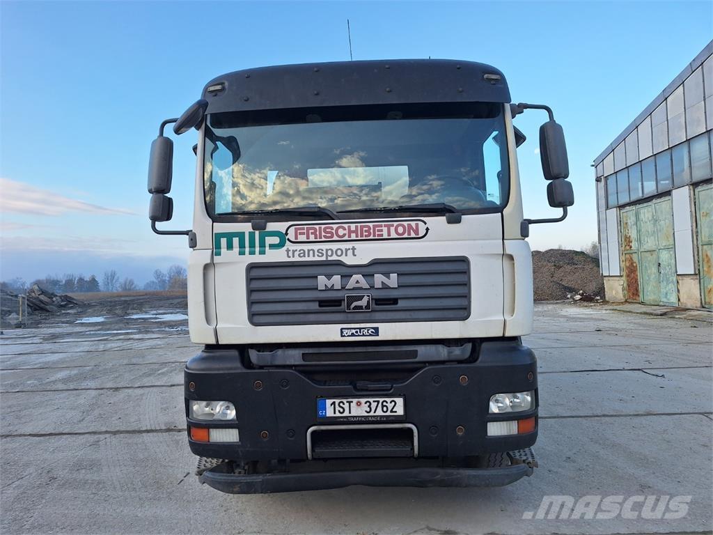 MAN TGA 35.400 8X4 Chassis
