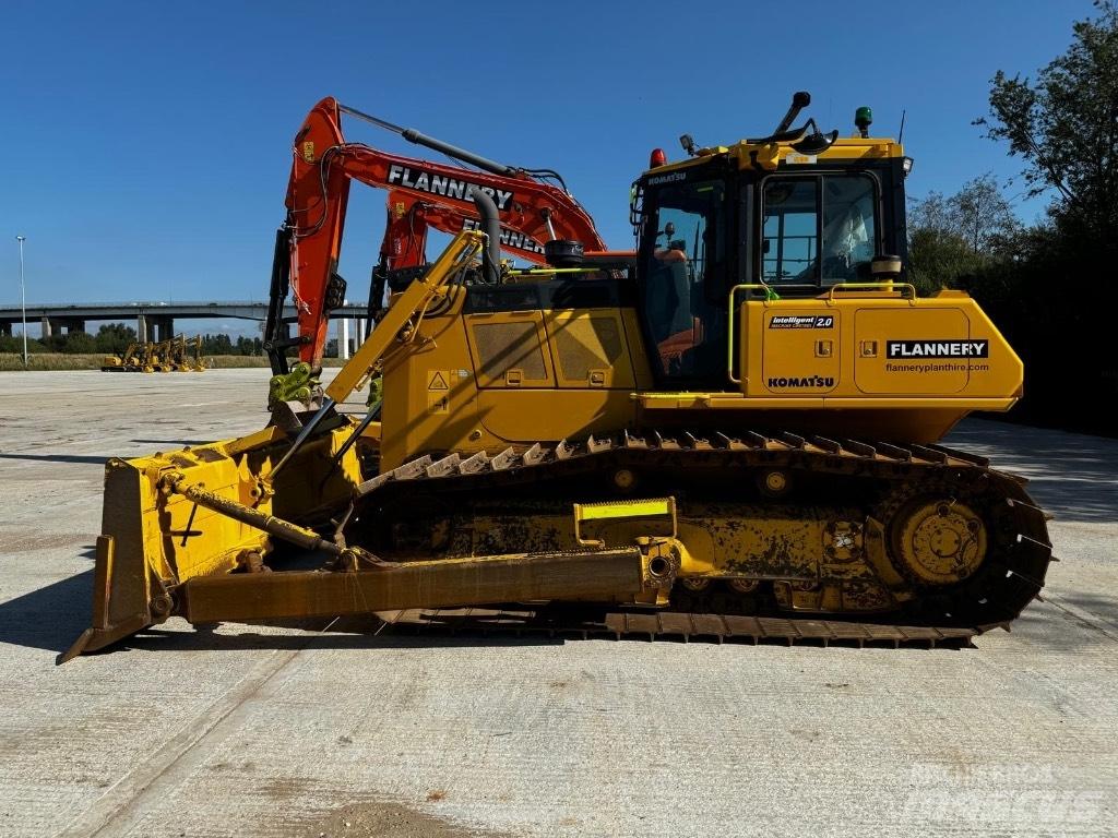 Komatsu D 65 PXi Bulldozer på larvebånd
