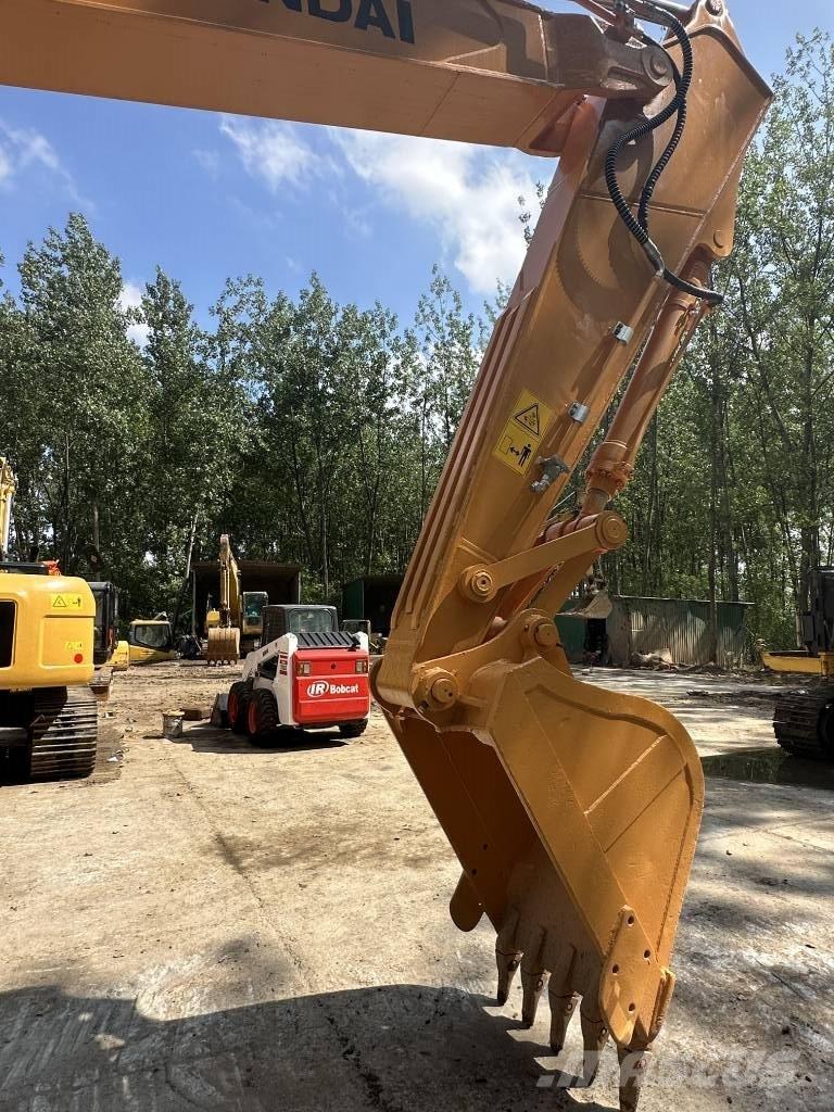 Hyundai R220LC-9S Gravemaskiner på larvebånd