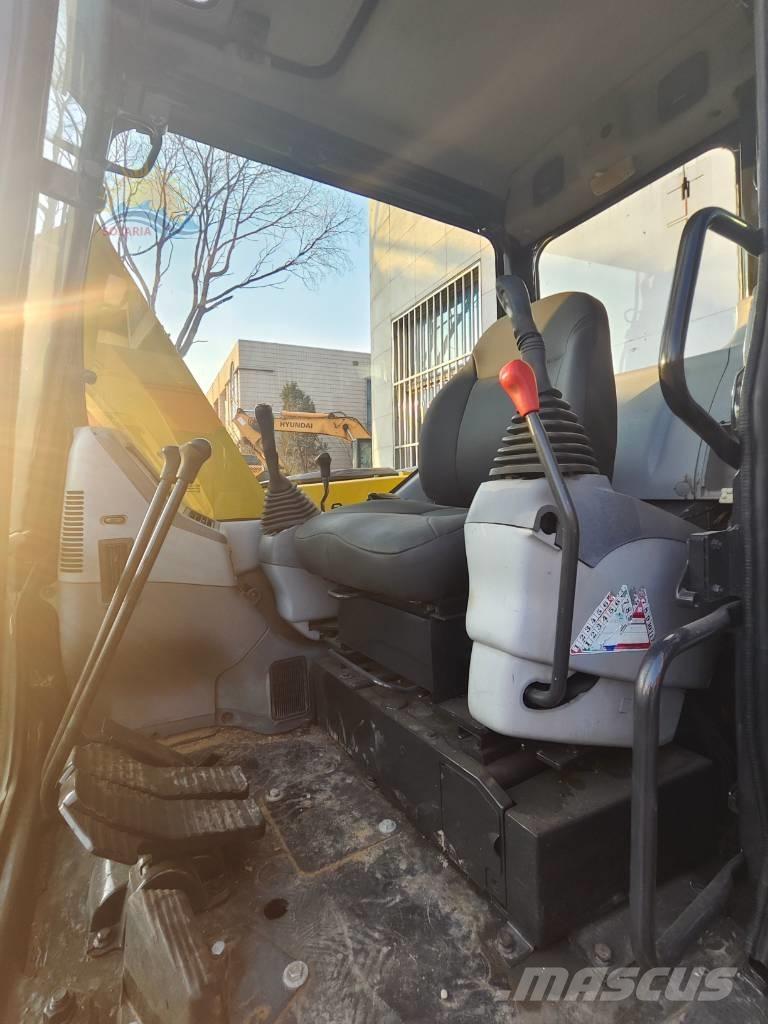 Komatsu PC78US-8 Midi-gravemaskiner 7t - 12t