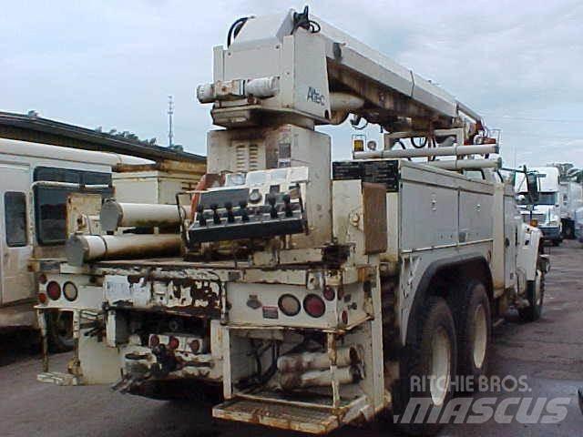 Altec D1000BR Lastbilmonterede borerigge