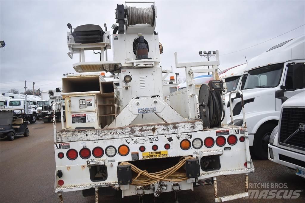 Altec D2045TR Lastbilmonterede borerigge