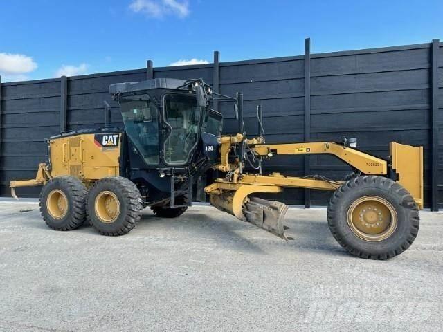 CAT 120 Vejhøvle / Gradere