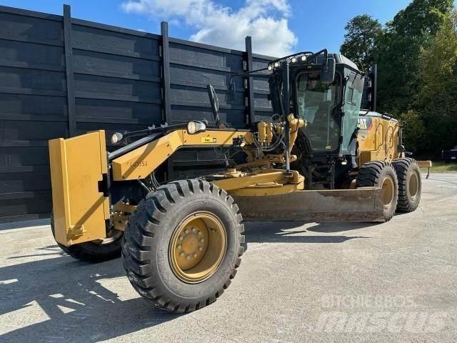 CAT 120 Vejhøvle / Gradere