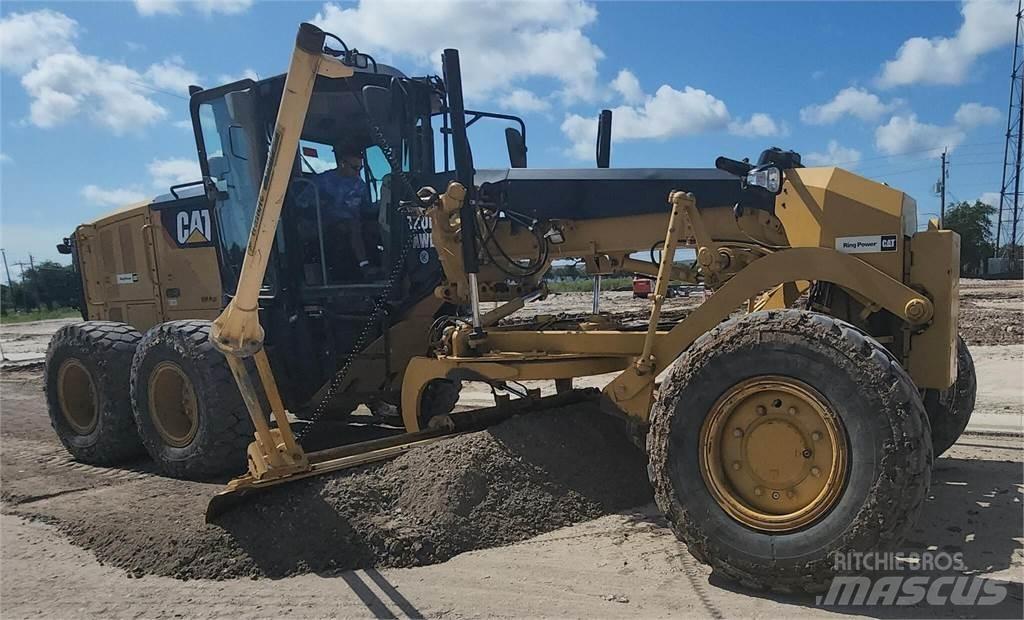 CAT 120M2 AWD Vejhøvle / Gradere