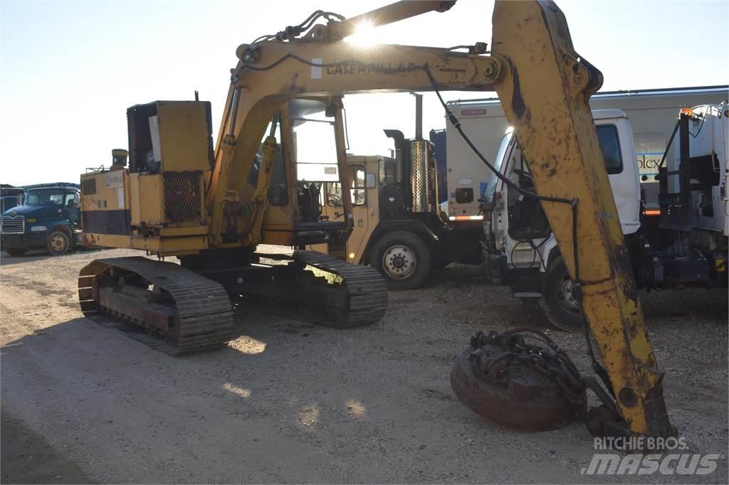 CAT 215B LC Gravemaskiner på larvebånd