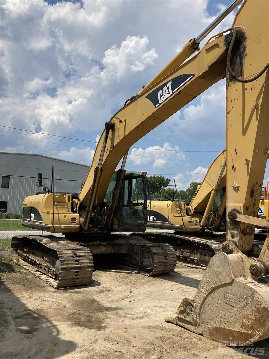 CAT 325CL Gravemaskiner på larvebånd