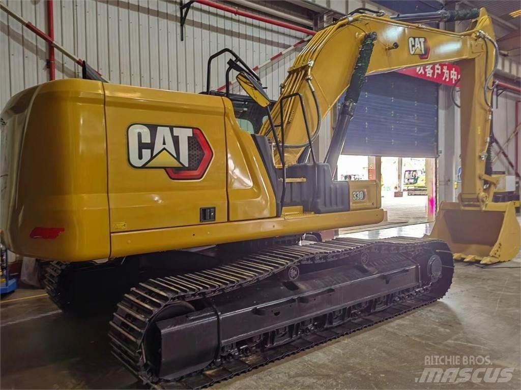 CAT 330 Gravemaskiner på larvebånd