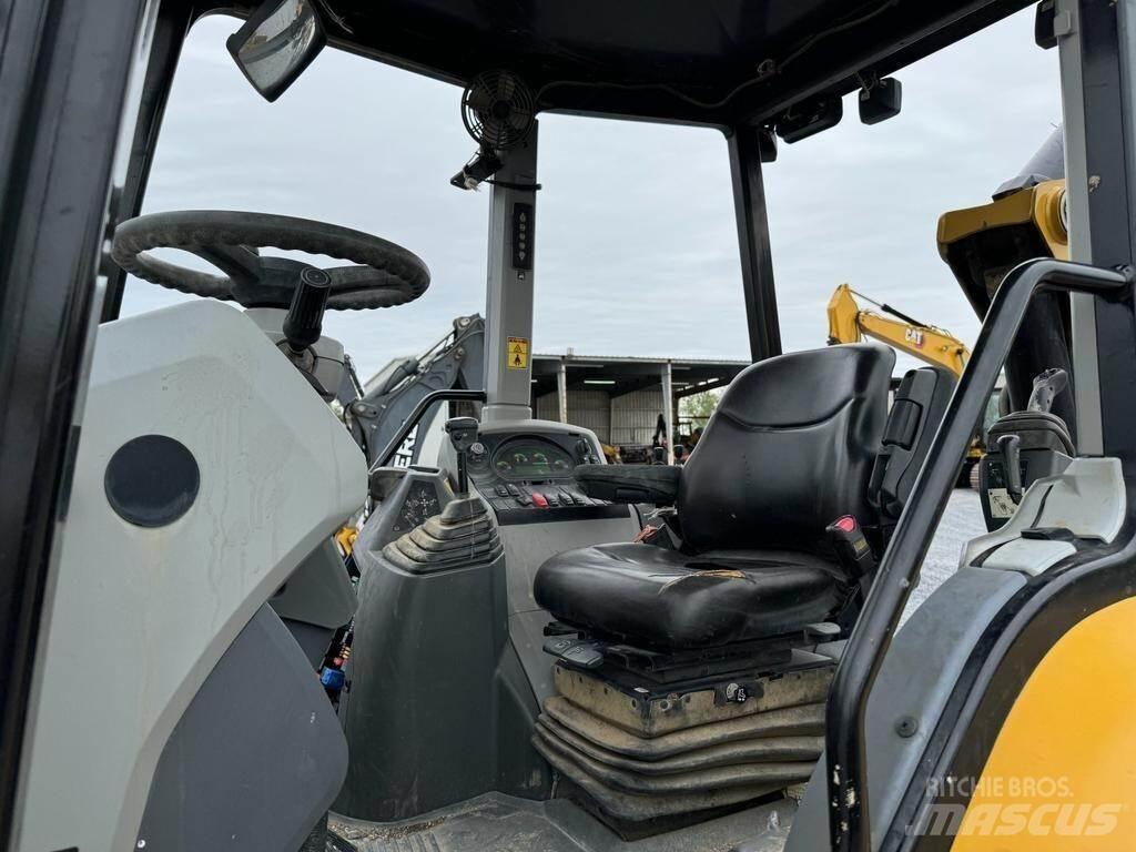 CAT 420F2 Rendegravere