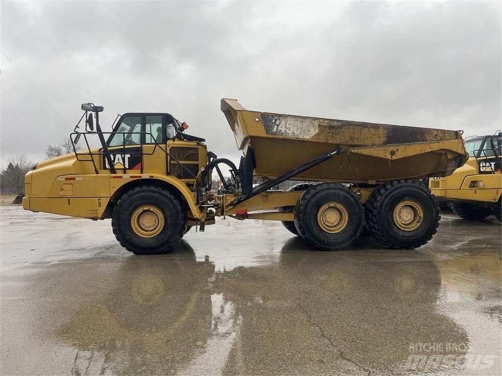 CAT 745C Terrængående lastbiler