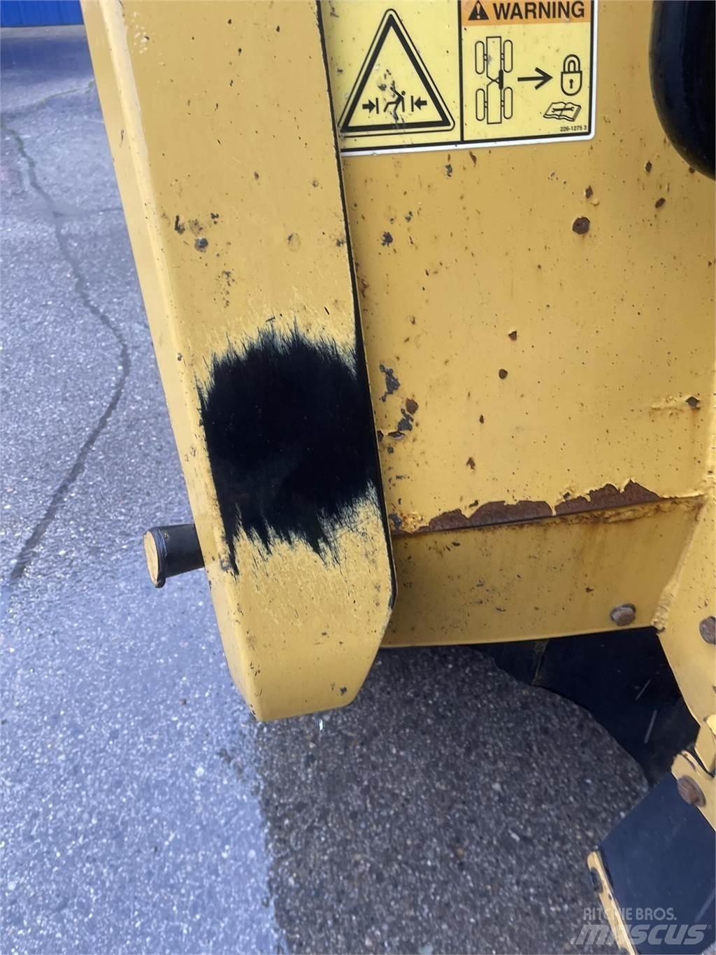 CAT 745C Terrængående lastbiler