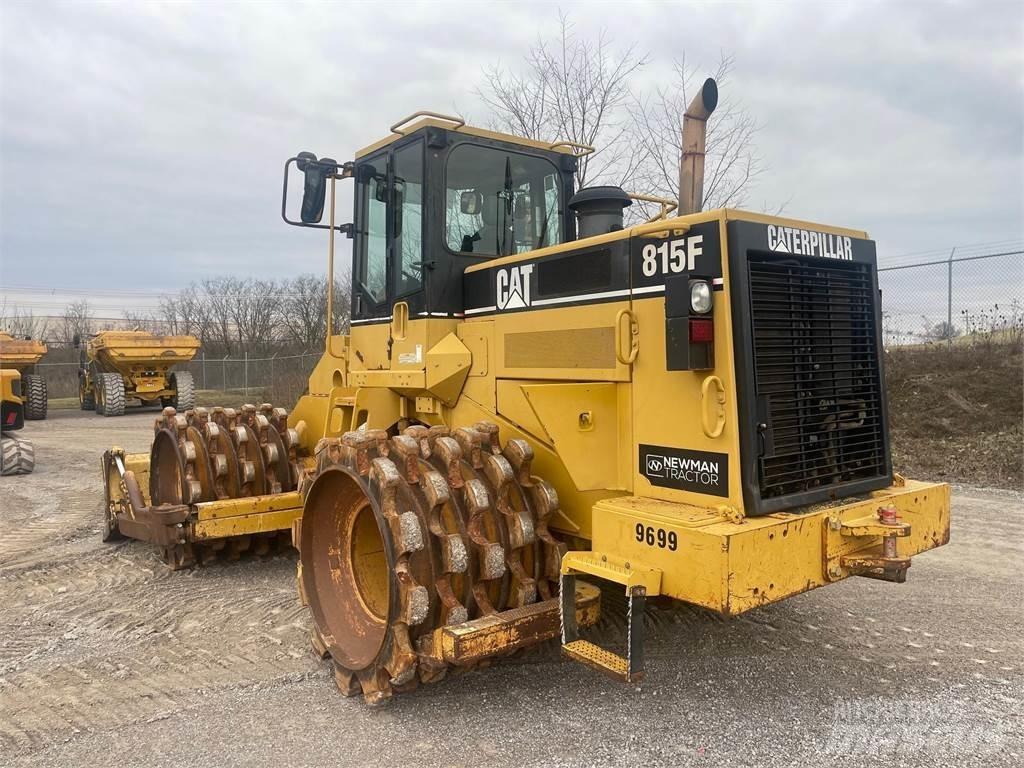 CAT 815F Affaldskompaktorer