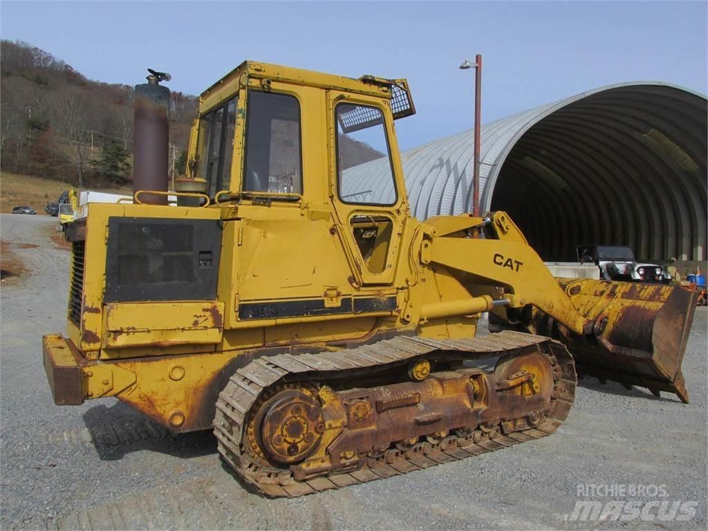 CAT 953 Larvebåndslæssere