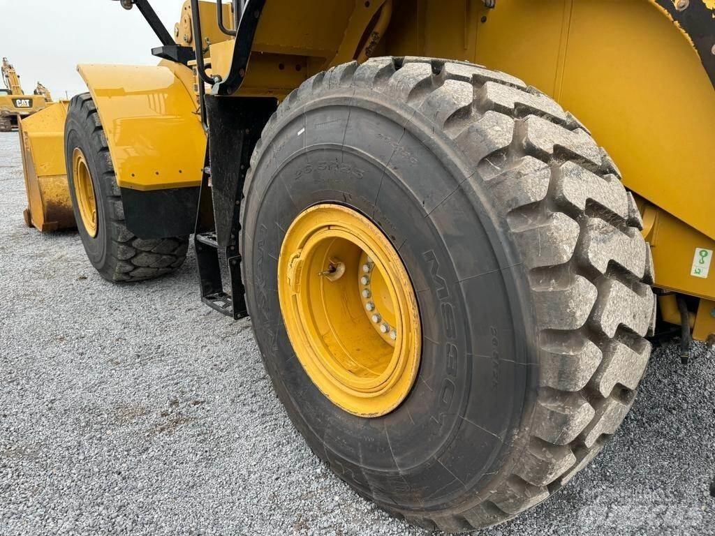 CAT 972M Læssemaskiner på hjul
