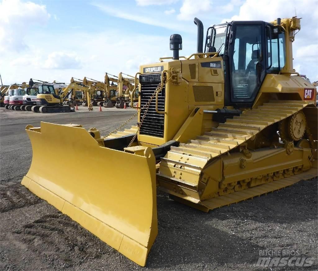CAT D6N LGP Bulldozer på larvebånd