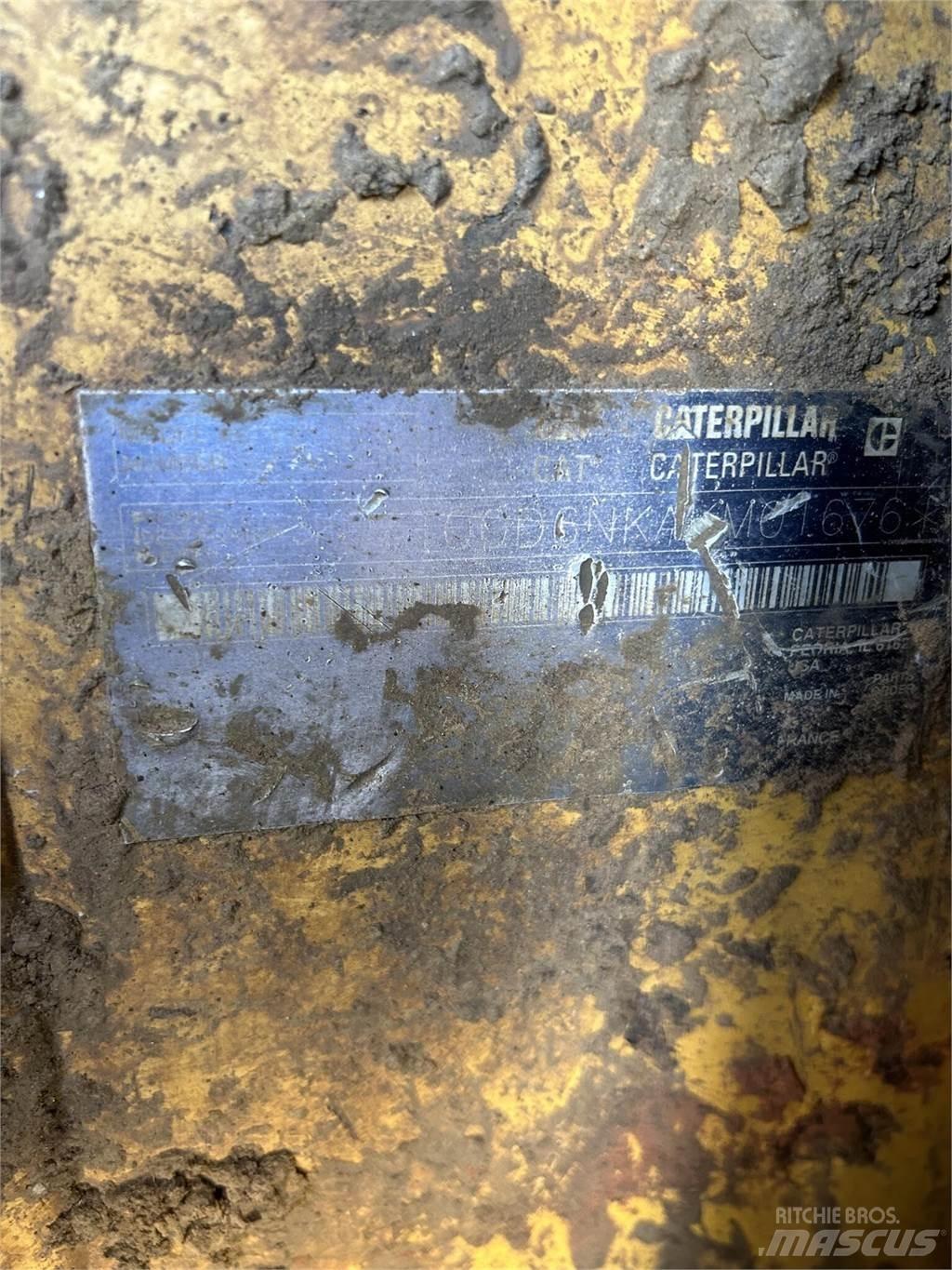 CAT D6N XL Bulldozer på larvebånd