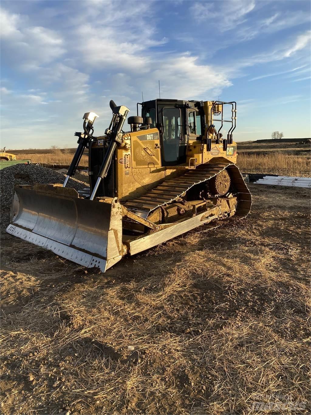 CAT D6T LGP Bulldozer på larvebånd