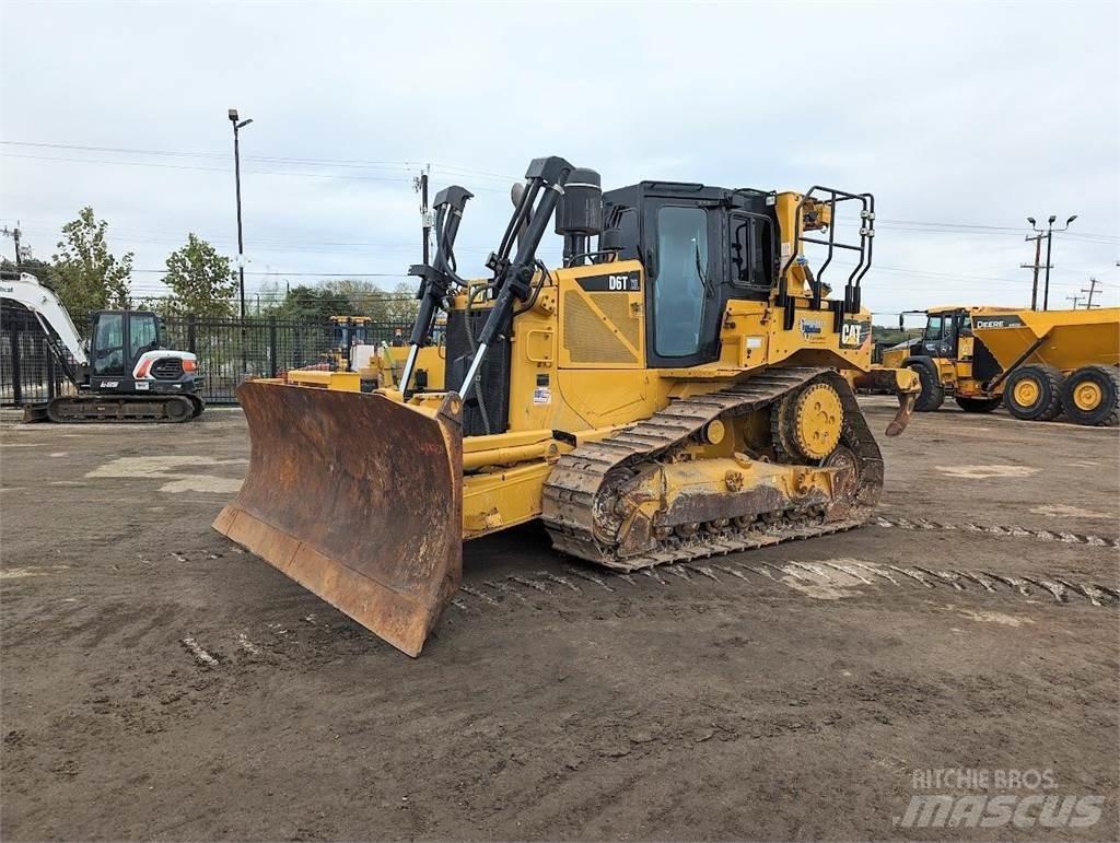 CAT D6T XL Bulldozer på larvebånd