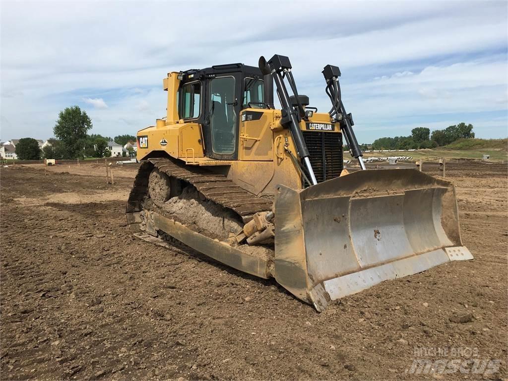 CAT D6T XW Bulldozer på larvebånd