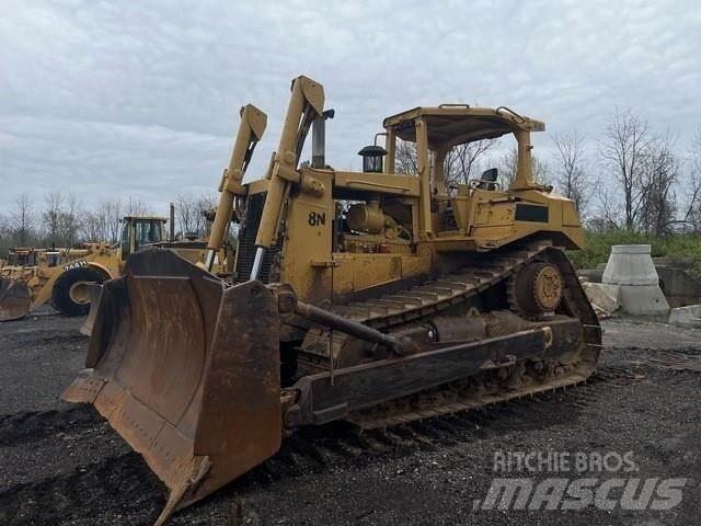 CAT D8N Bulldozer på larvebånd