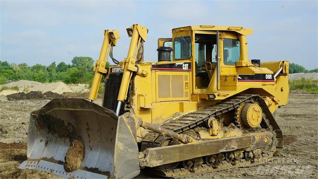 CAT D8R Bulldozer på larvebånd