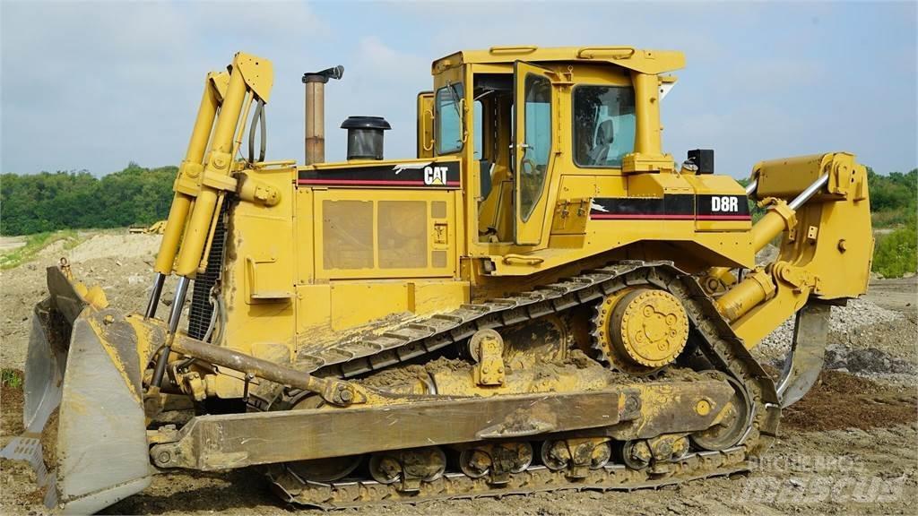 CAT D8R Bulldozer på larvebånd