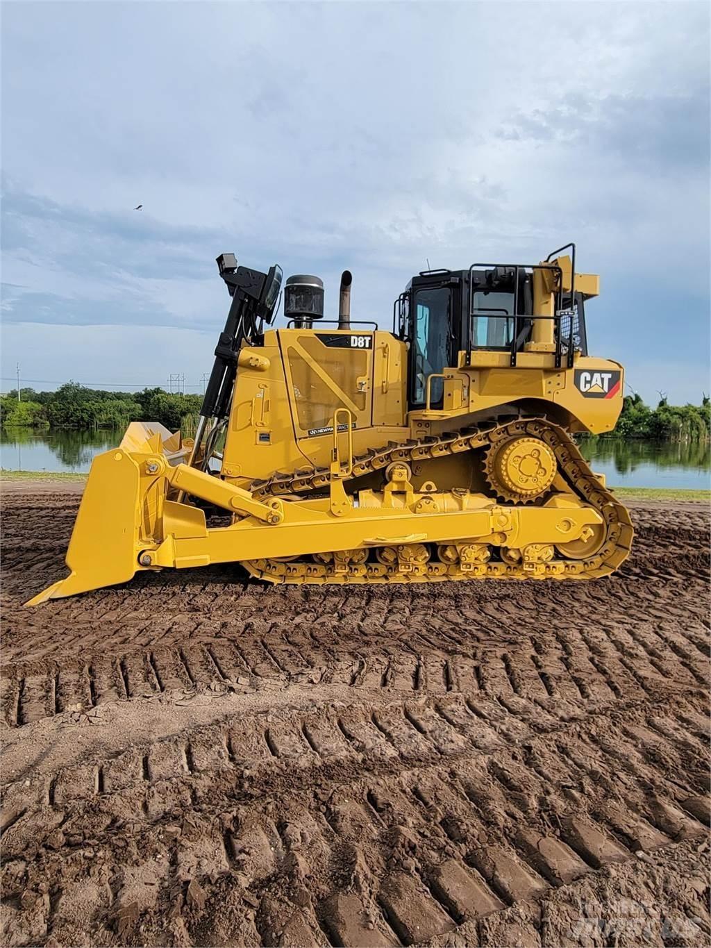 CAT D8T Bulldozer på larvebånd