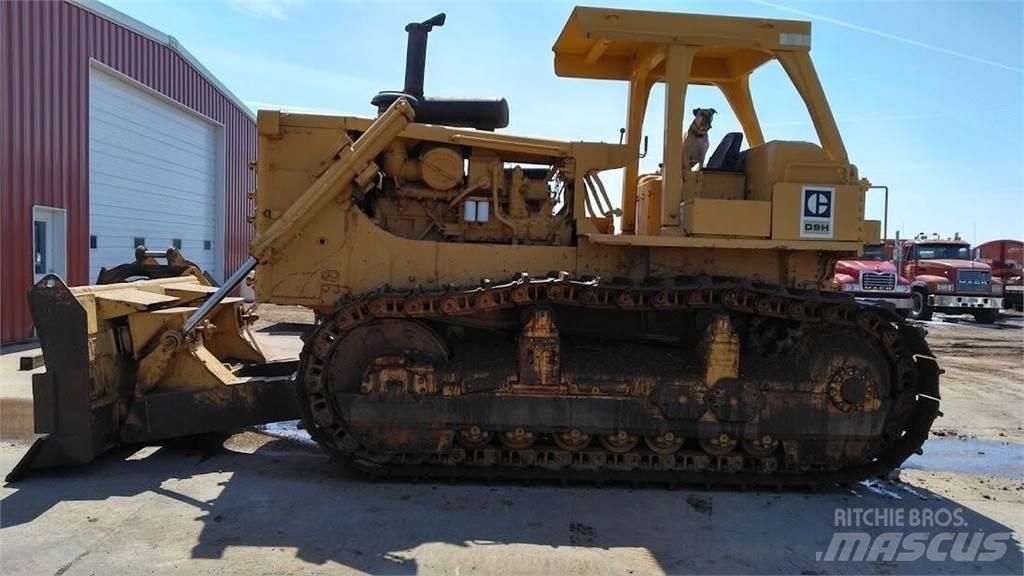CAT D9H Bulldozer på larvebånd