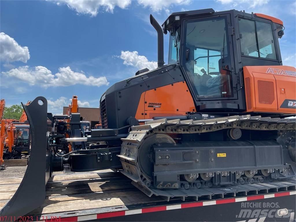 Develon DD100 Bulldozer på larvebånd
