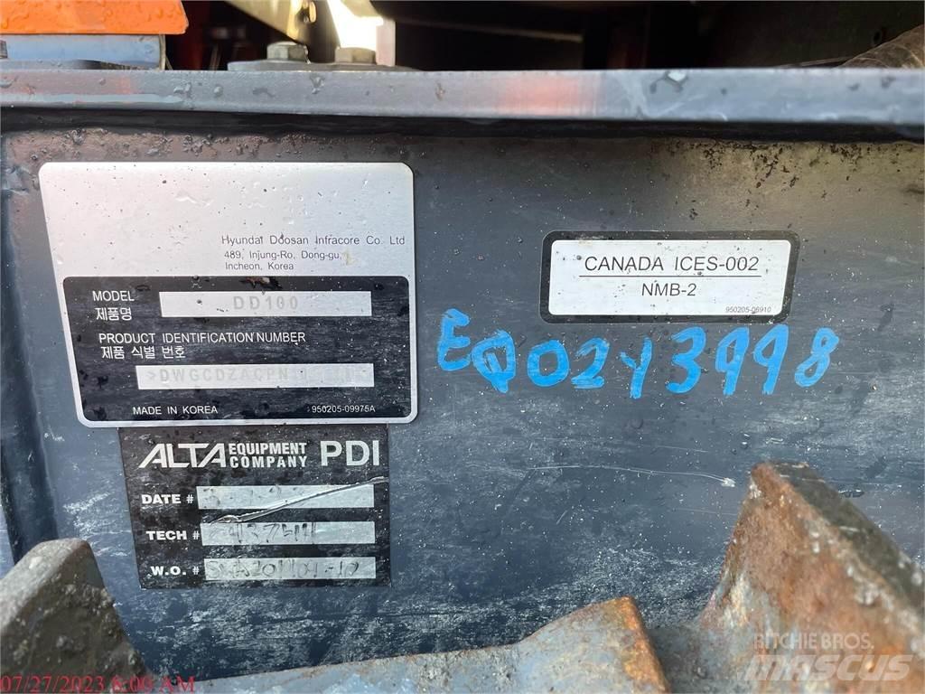 Develon DD100 Bulldozer på larvebånd