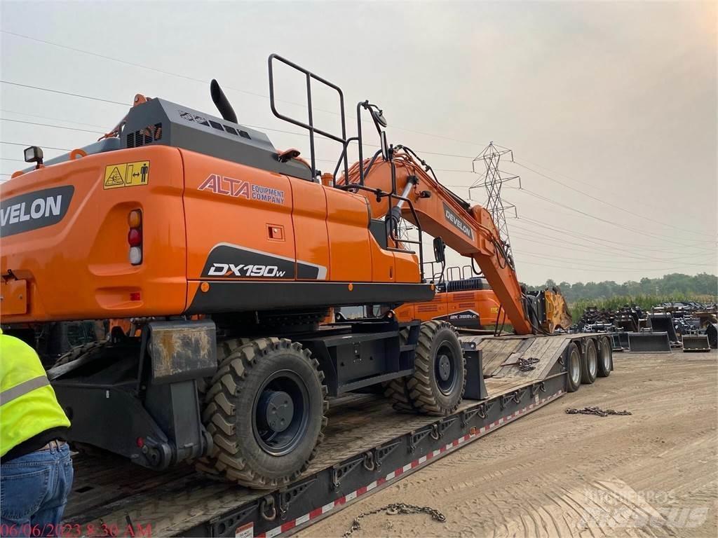 Develon DX190W-5 Gravemaskiner på hjul