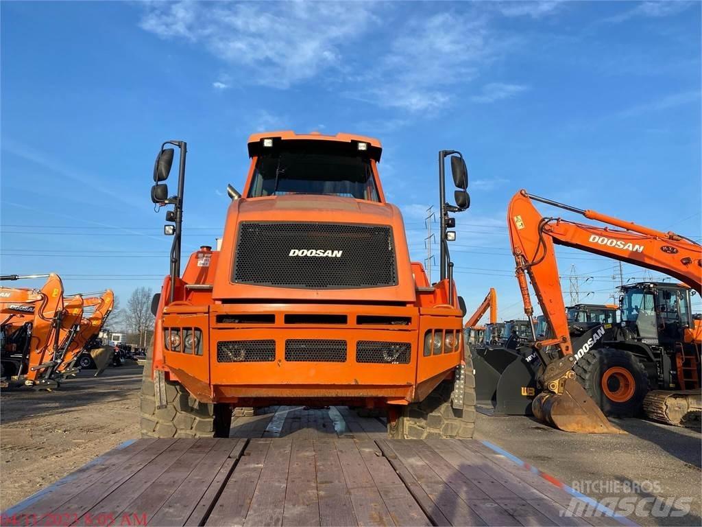 Doosan DA30-5 Terrængående lastbiler