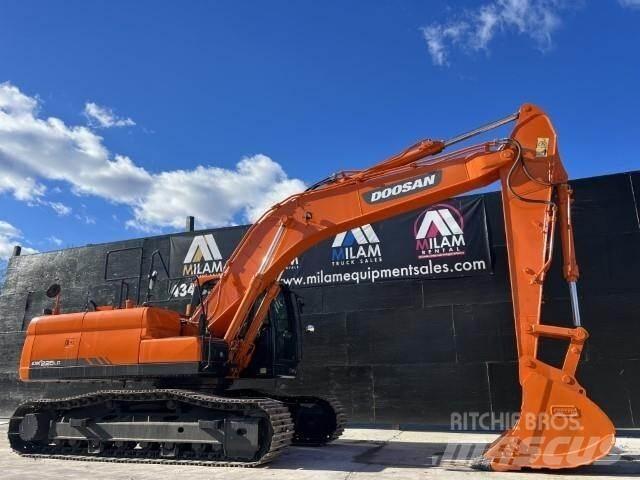 Doosan DX225 LC Gravemaskiner på larvebånd