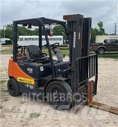 Doosan G25P-5 Gaffeltrucks - andre