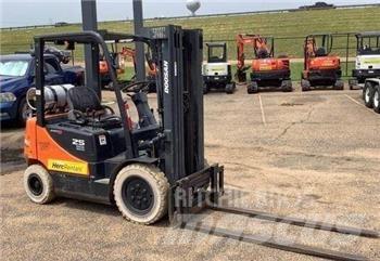 Doosan G25P-5 Gaffeltrucks - andre
