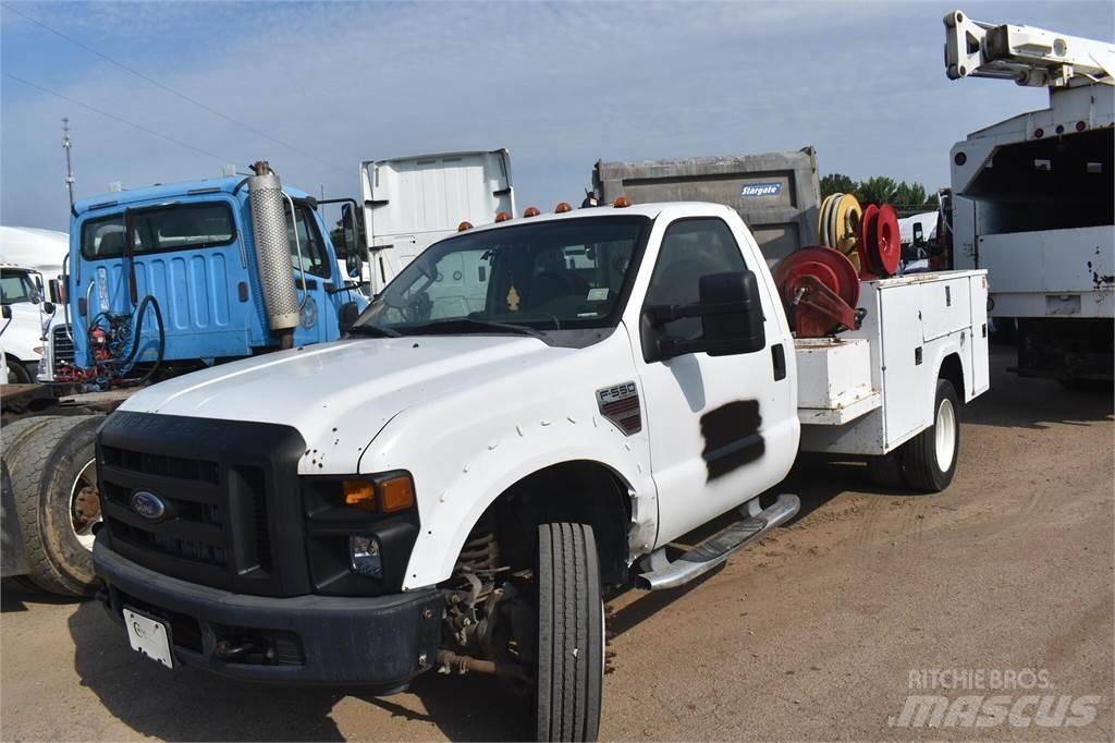 Ford F550 Forsvar/Miljø