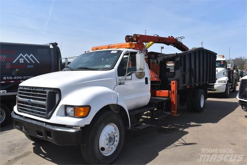 Ford F750 Lastbil med kran