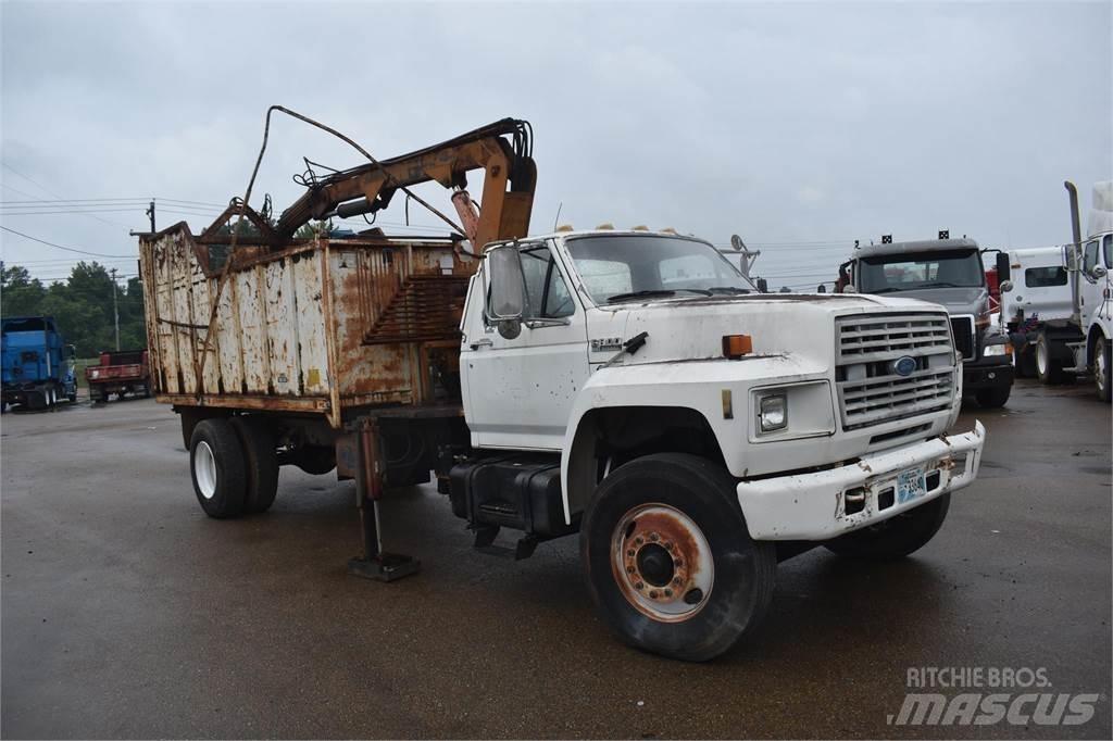 Ford F800 Lastbil med kran