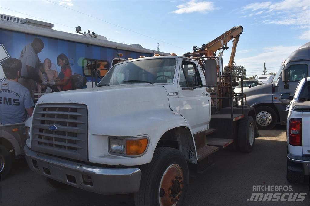 Ford F800 Lastbil med kran