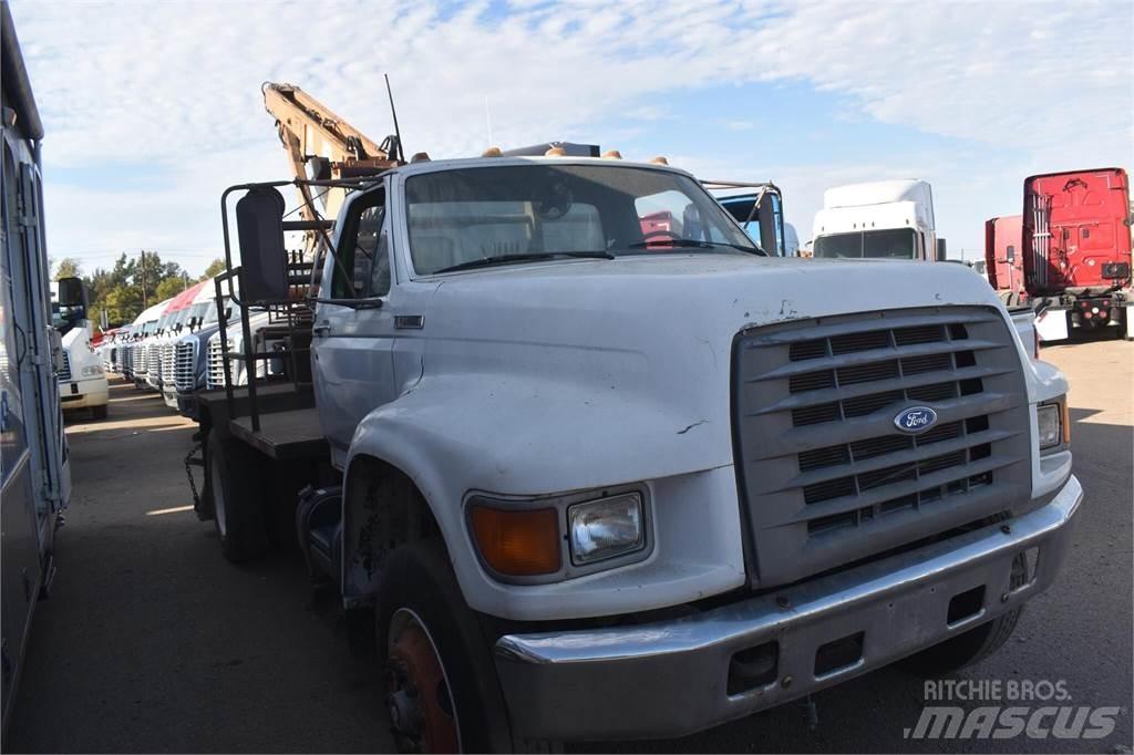 Ford F800 Lastbil med kran