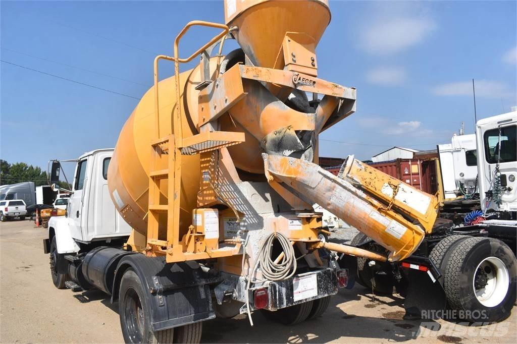 Ford LN7000 Betonbiler