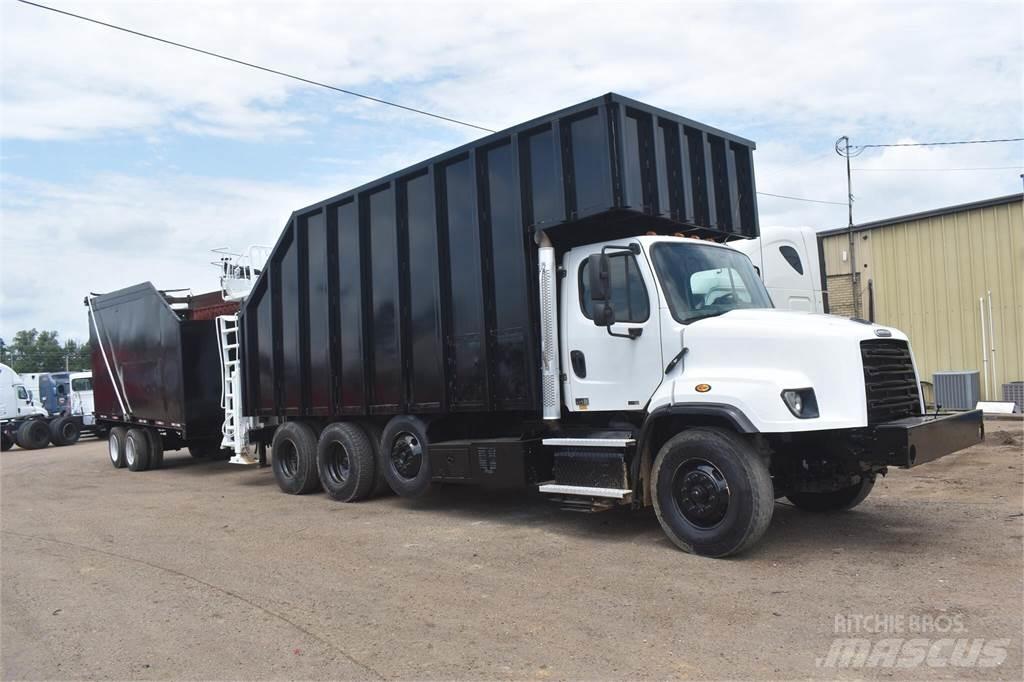Freightliner 114SD Lastbil med kran