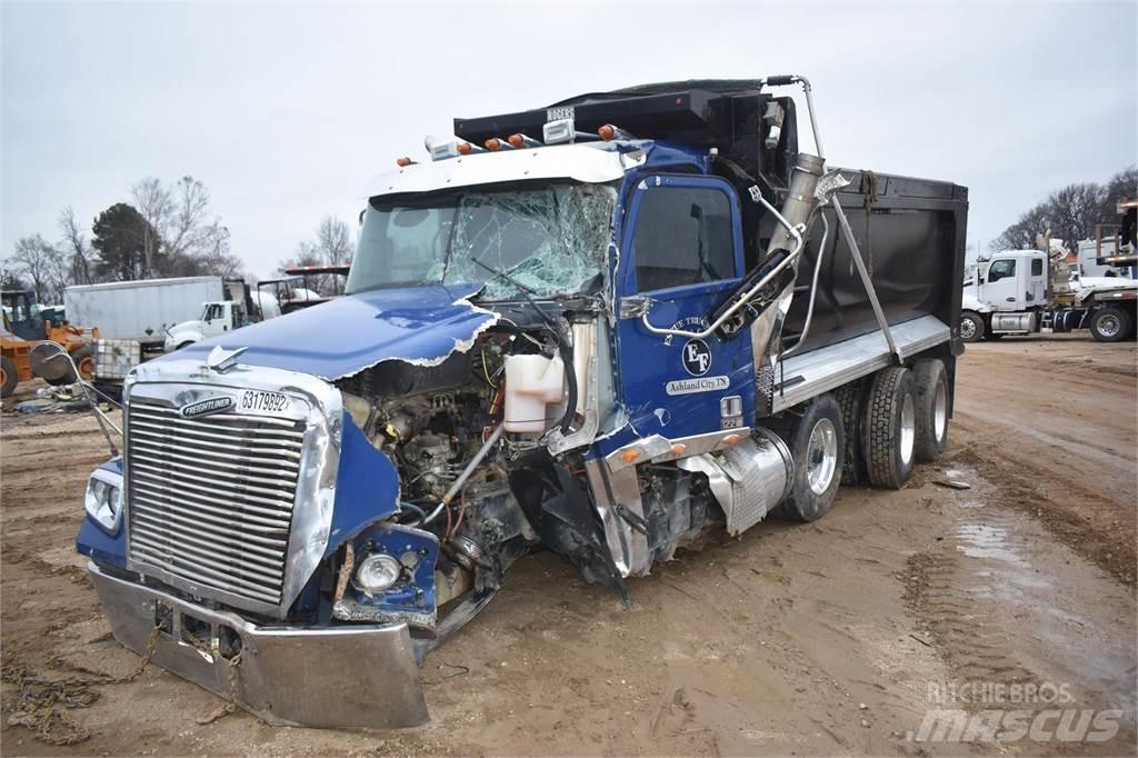 Freightliner 122SD Lastbiler med tip