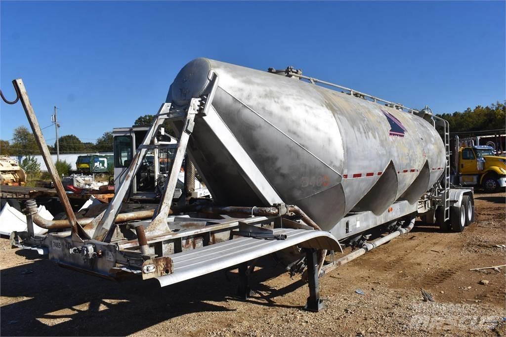 Fruehauf  Tankanhængere