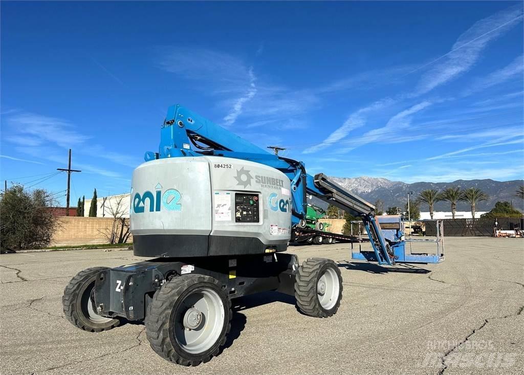 Genie Z62/40 Bomlifte med knækarm