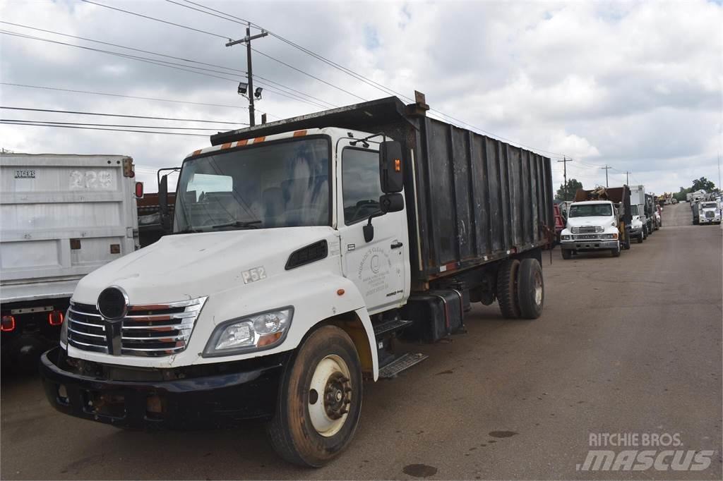 Hino 268 Lastbiler med tip