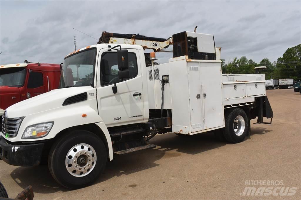 Hino 338 Forsvar/Miljø