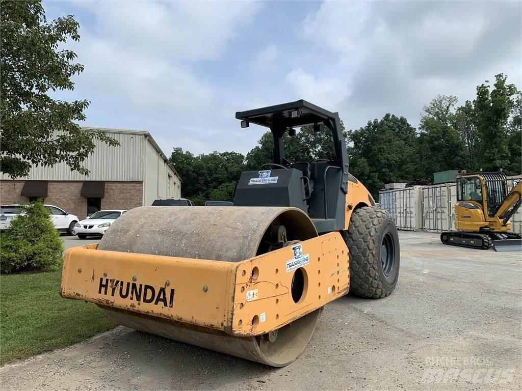 Hyundai HR120C-9 Tvilling tromle