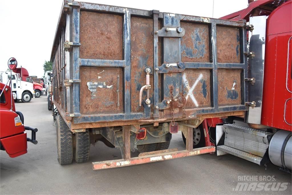 International 4900 Lastbil med kran
