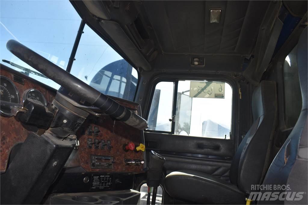 International 9400 Lastbiler med tip